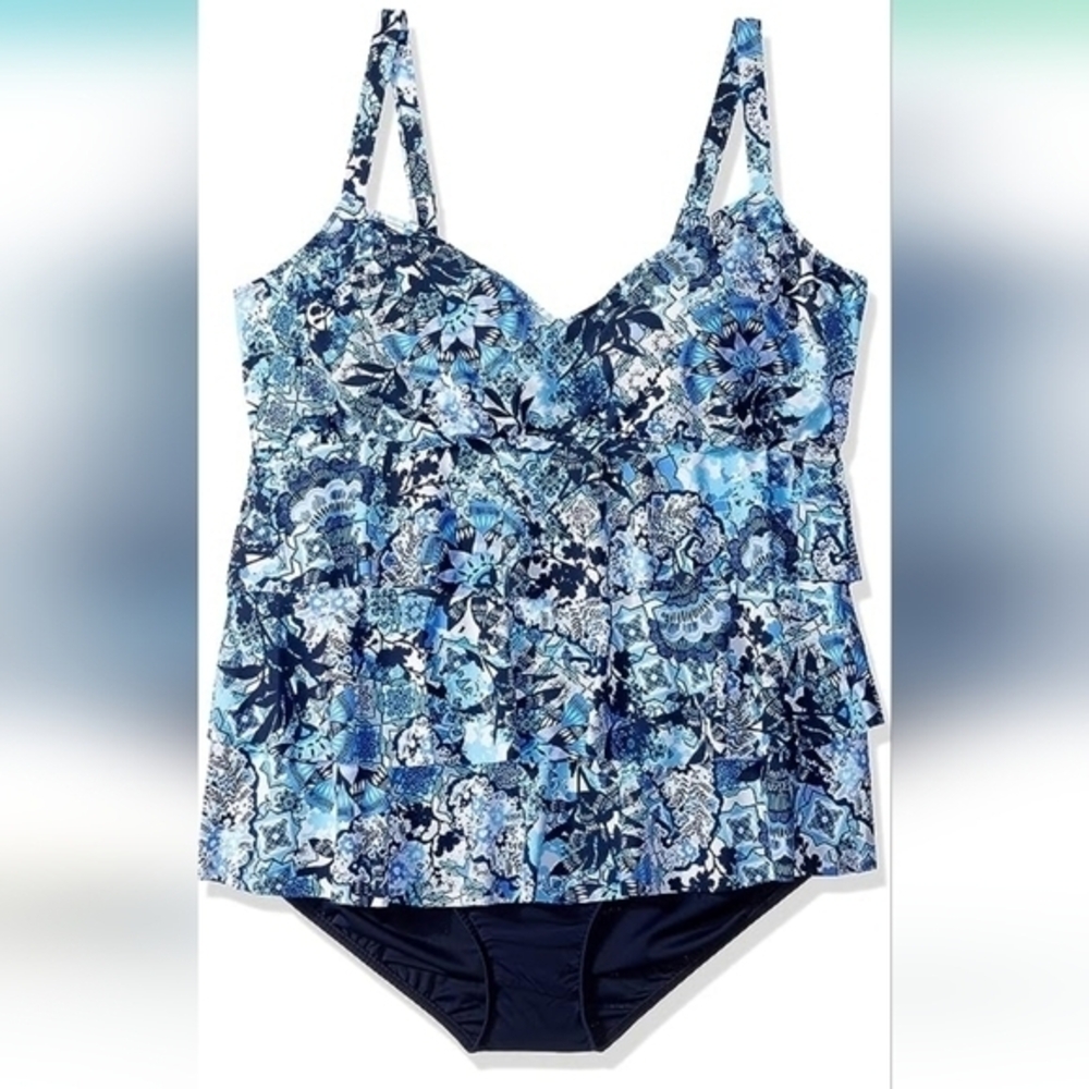 NWT Shape Solver Blue Zen Garden V neck Triple Tier Tankini w/ underwire Beach